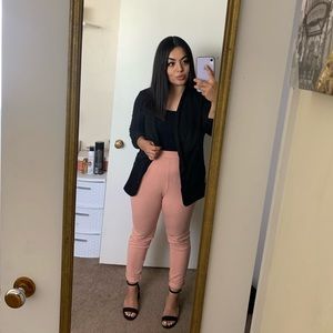 Meet your Posher, Magdalena